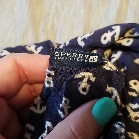 Sperry infinity scarf - Picture 2 of 3